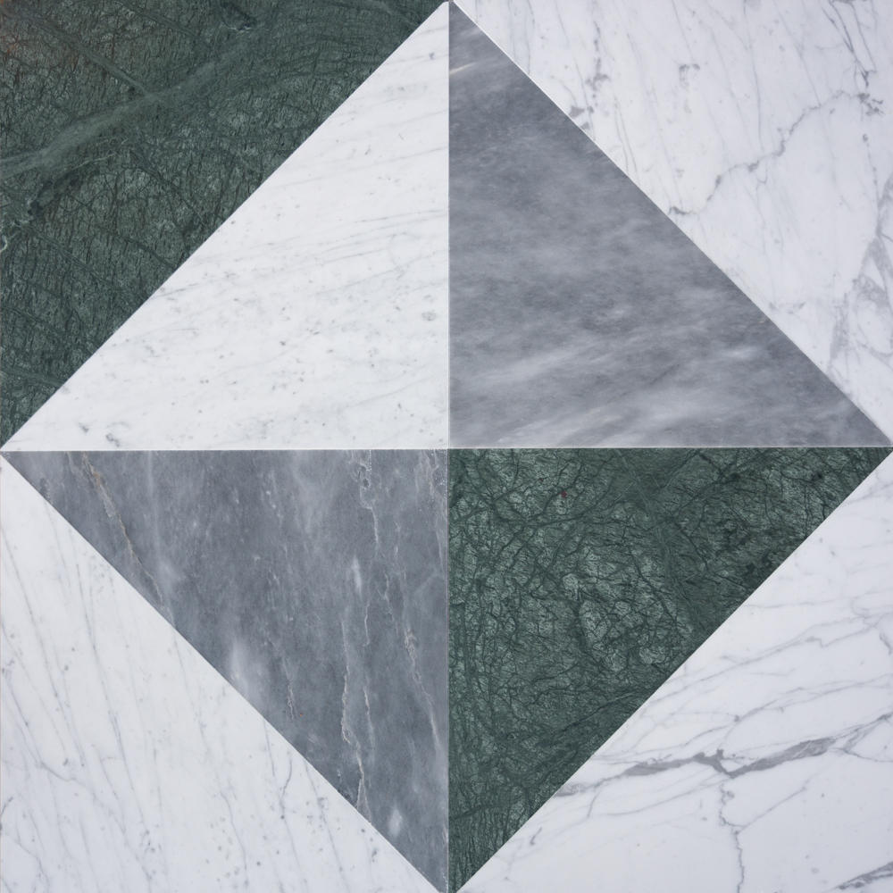 INDIAN GREEN TRIANGLE HONED 40X56 10MM 