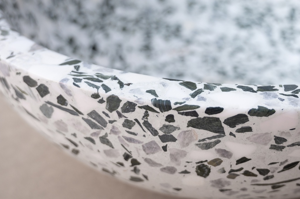 SERVANT TERRAZZO INDIAN GREEN RUND 