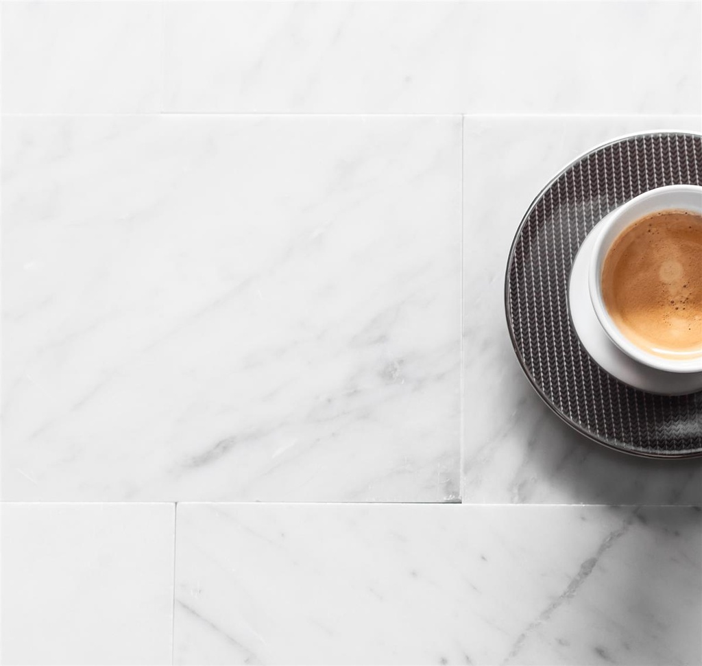 CARRARA MARMOR 15X30 10MM