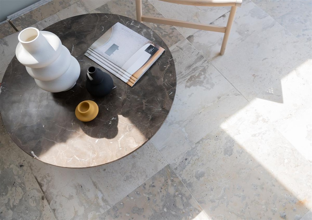 KARNIS BEIGE 60X60 15MM DG HONED