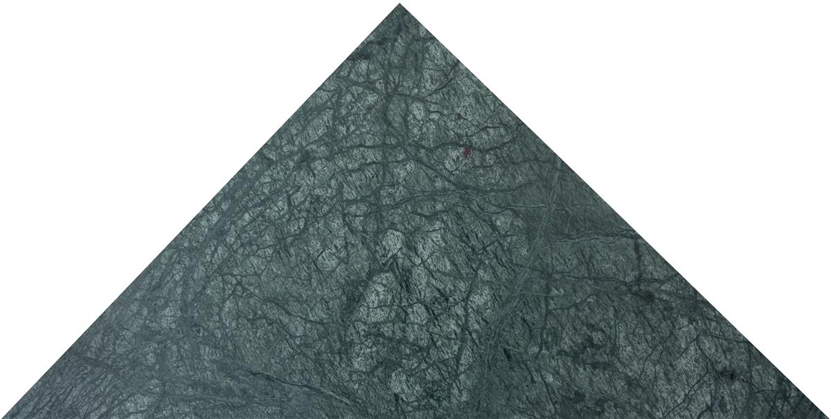 INDIAN GREEN TRIANGLE HONED 40X56X1 CM