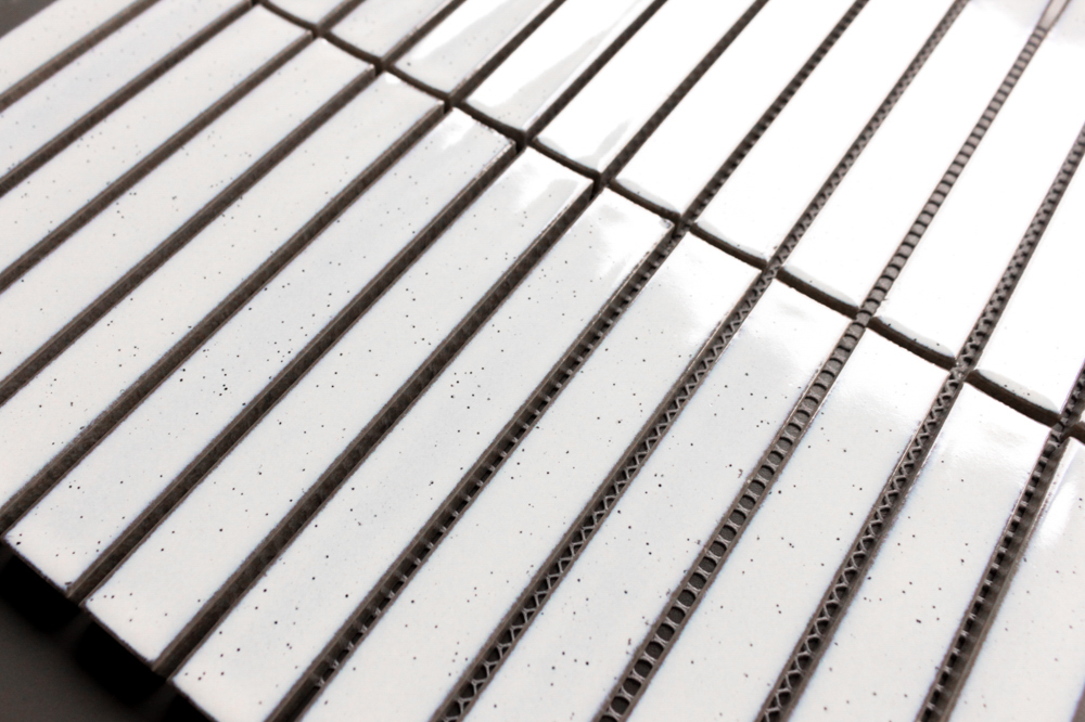 GLAZED PINSTRIPE WHITE 29,9X29,6 MOSAIKK KIT KAT