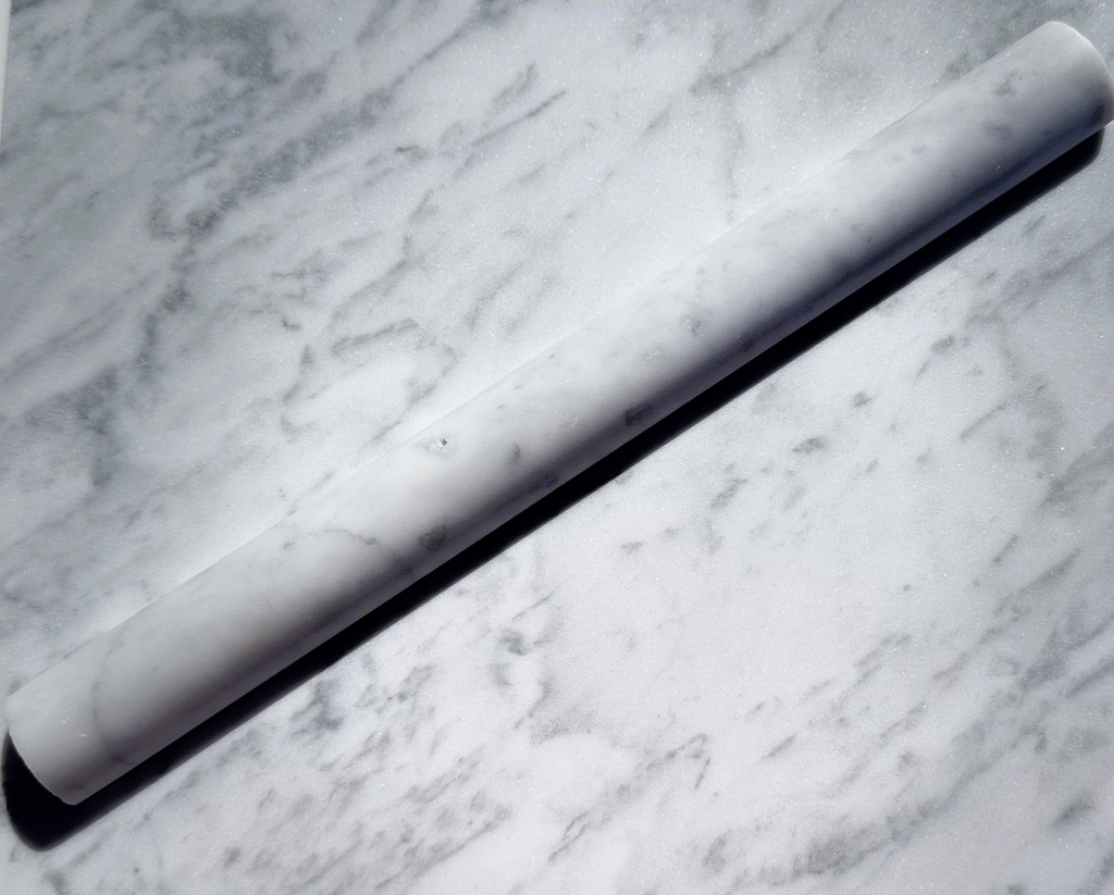 [CEN302] CARRARA MARMOR 30X3X1,8CM BUET LIST TORO