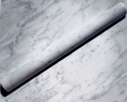 [CEN302] Carrara Toro 30x3x1,8cm buet list